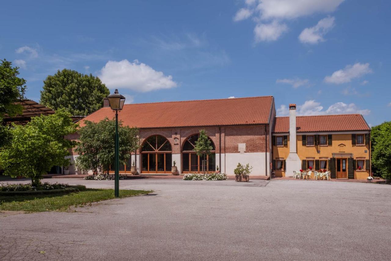 Agriturismo Le 4 Rose Vescovana Exterior foto